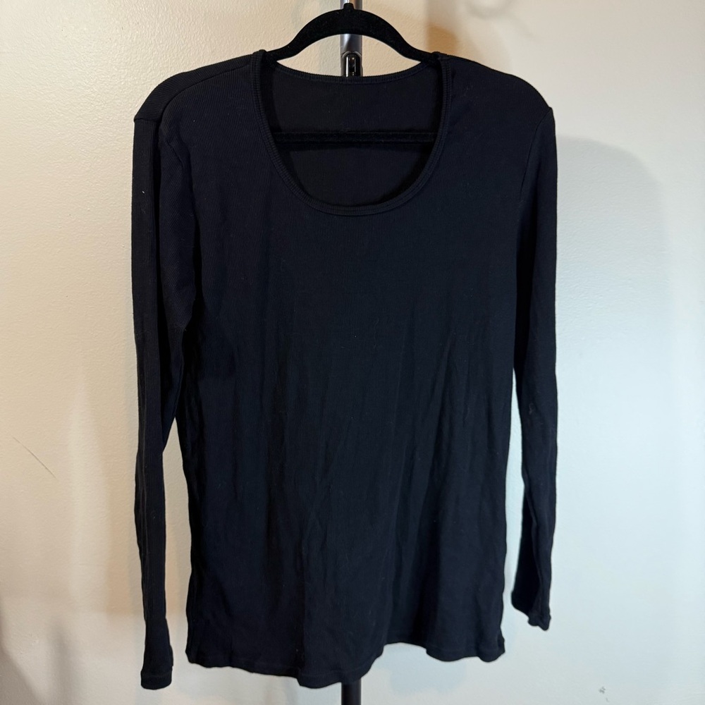 J.J. Malibu Black Long Sleeve Top